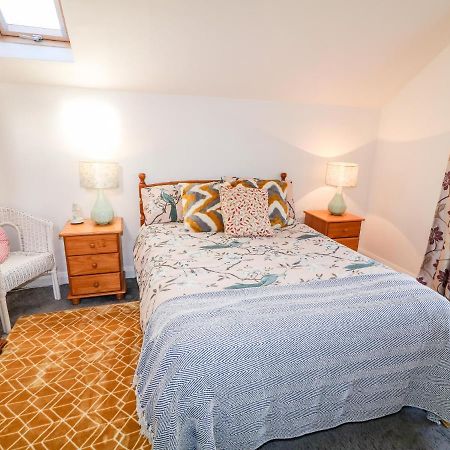 May'S Cottage Бушмилс Экстерьер фото