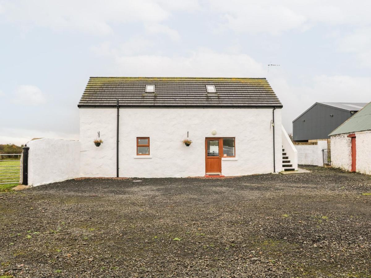 May'S Cottage Бушмилс Экстерьер фото