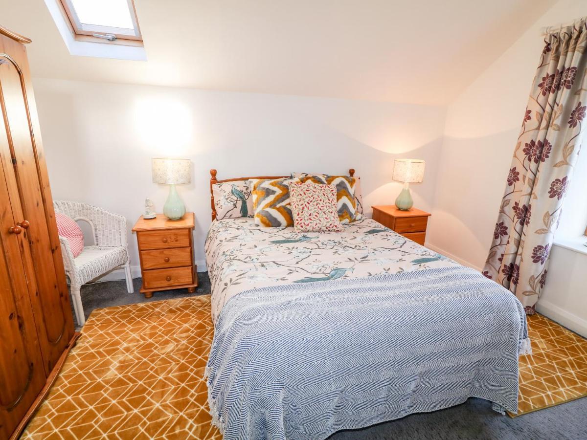 May'S Cottage Бушмилс Экстерьер фото