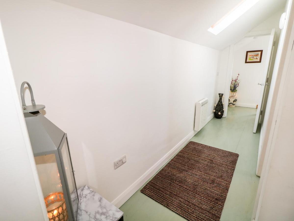 May'S Cottage Бушмилс Экстерьер фото